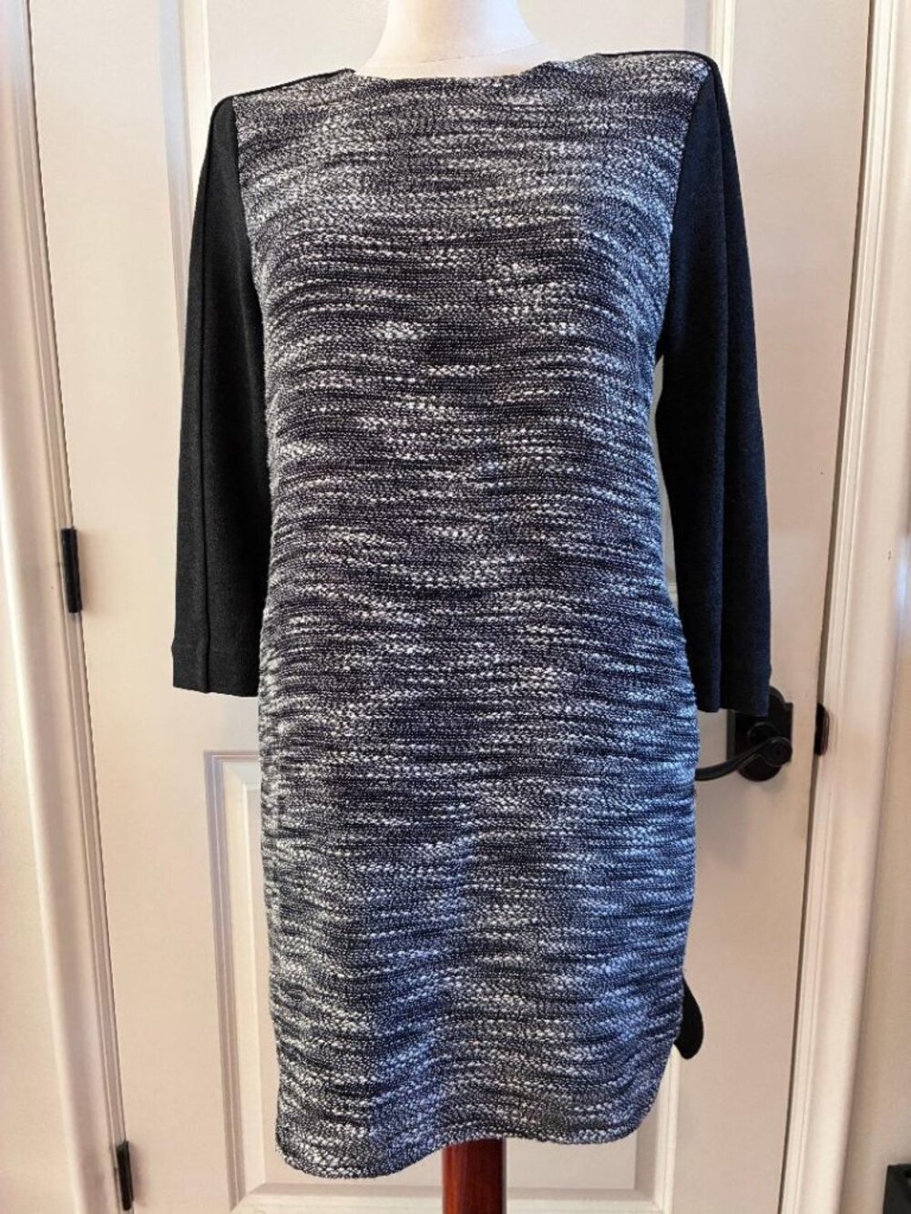Vince Shift Dress, Black & Gray Boucle, Small, 3/4 Sleeve, Pockets, Cotton/Wool